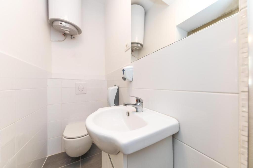 Apartments Gavran 2. Башка-Вода Экстерьер фото