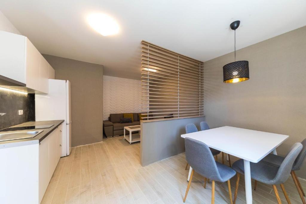 Apartments Gavran 2. Башка-Вода Экстерьер фото