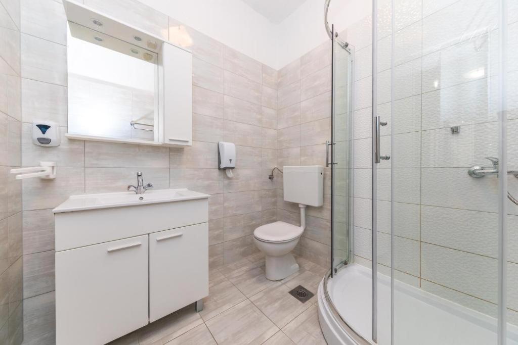 Apartments Gavran 2. Башка-Вода Экстерьер фото